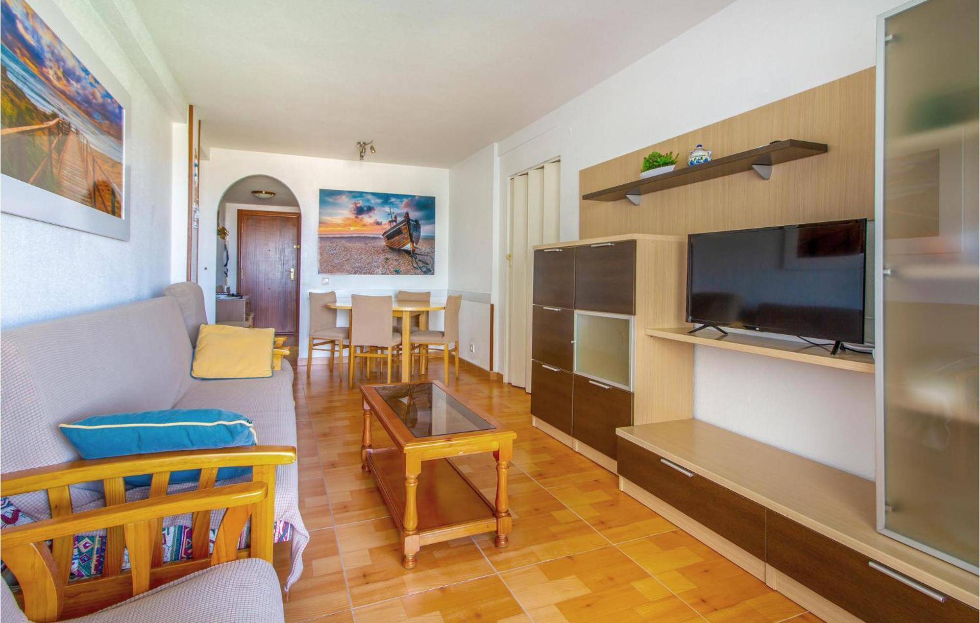 Stunning Apartment In Gandia With Kitchen エクステリア 写真